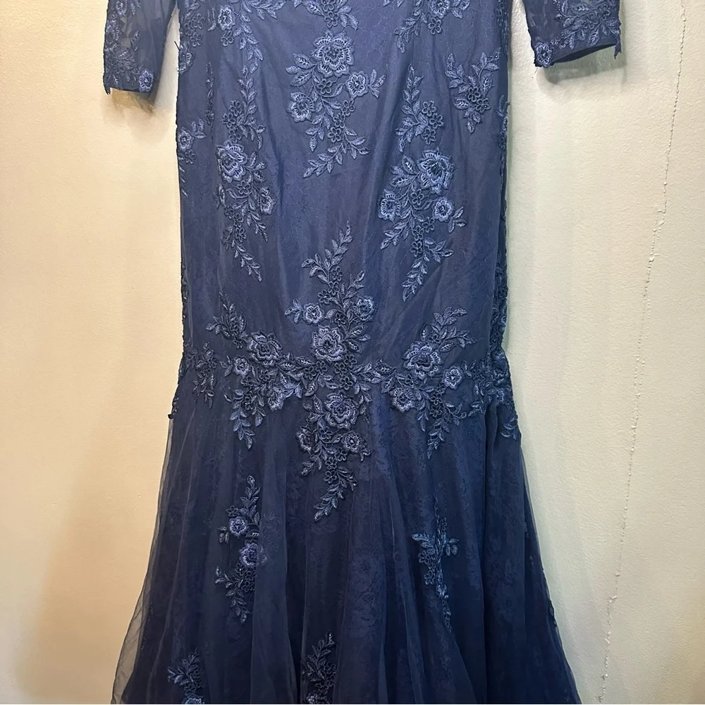 La Femme Navy Blue Sz12 Mermaid Gown - Picture 7 of 13